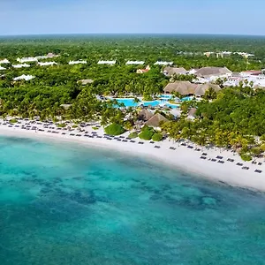 Курортный комплекс Grand Palladium Colonial Resort&spa - *****